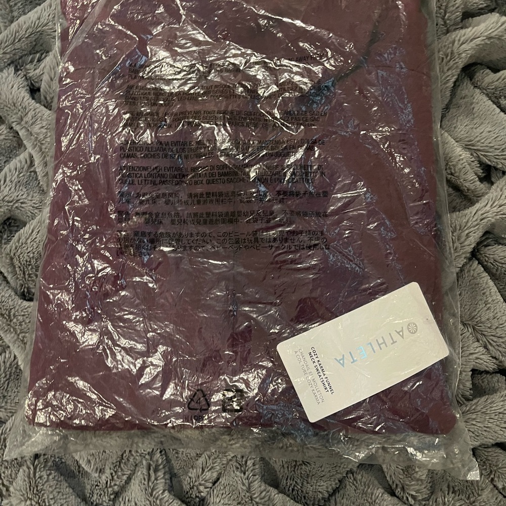 NWT Athleta Cozy Karma Funnel Neck Sweatshirt Size XS - Picture 4 of 11
